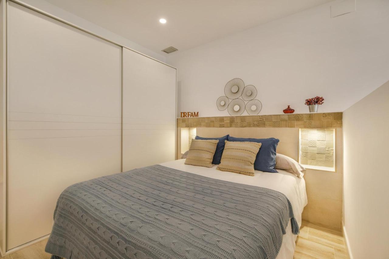 Apartamento Naypa With Free Parking 카디스 외부 사진