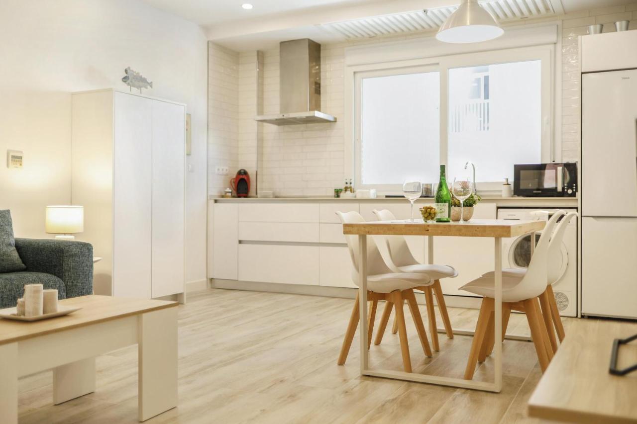 Apartamento Naypa With Free Parking 카디스 외부 사진